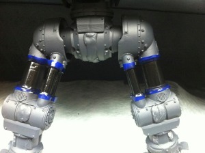 Reaver Titan upper leg pistons with gloss black base